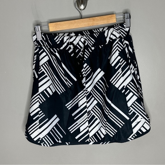 Slazenger print golf skirt - Picture 2 of 8